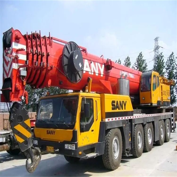 安陆附近工地哪里有吊车出租|应急吊装服务|24小时灵活调度