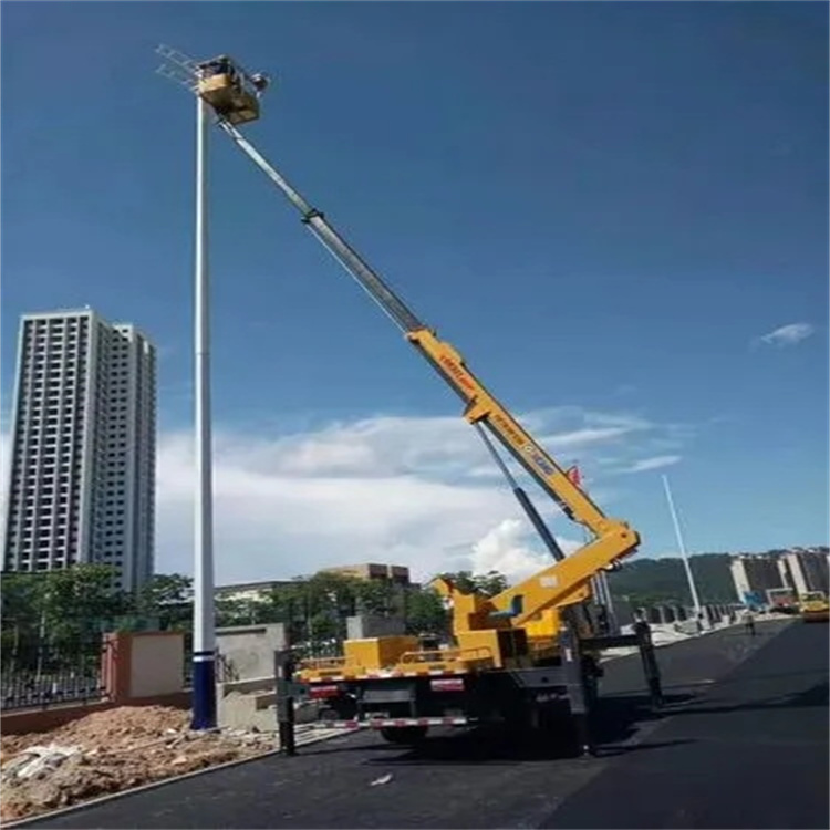 安陆维修路灯的曲臂升降车出租